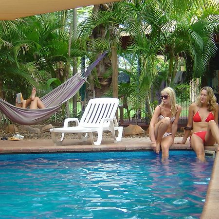ברום Cable Beach Backpackers מראה חיצוני תמונה